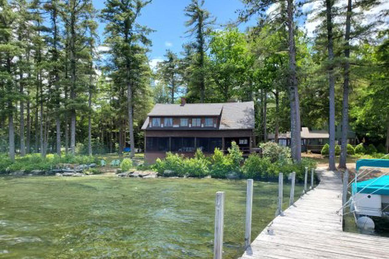 Meredith Lakefront Lodge On Lake Winnipesaukee Exteriér fotografie