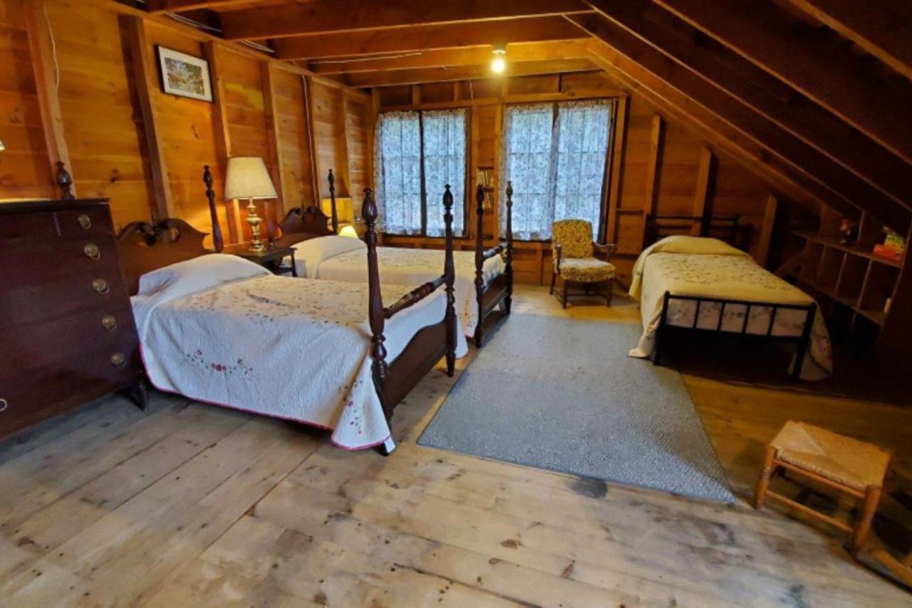 Meredith Lakefront Lodge On Lake Winnipesaukee Exteriér fotografie